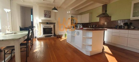 4 Schlafzimmer Haus in Jarnac, France, Nr. 276519 3