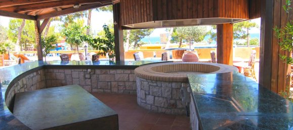 700m² Property in Hersonissos, Greece No. 6987 7