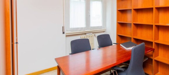 5-Zimmer Büro in Gallarate, Italy, Nr. 71360 12