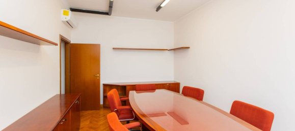 5-Zimmer Büro in Gallarate, Italy, Nr. 71360 10