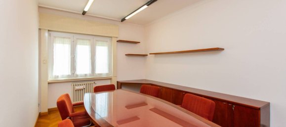 5-Zimmer Büro in Gallarate, Italy, Nr. 71360 9