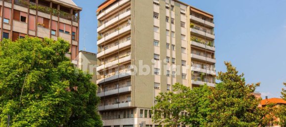 5-Zimmer Büro in Gallarate, Italy, Nr. 71360 18