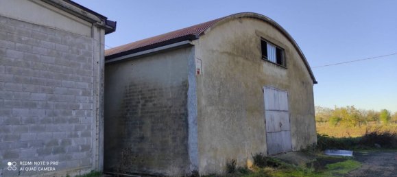 3 bedrooms House in Alessandria, Italy No. 47072 10