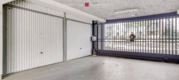 181m² Office in Viroflay, France No. 188554 11