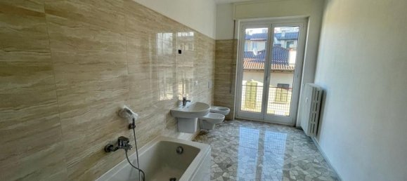 Квартира с 4 комнатами в Комо, Италия № 268854 29