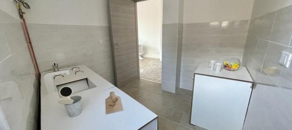 Квартира с 4 комнатами в Комо, Италия № 268854 8