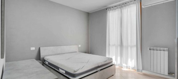 2 bedrooms Apartment in Milan, Italy No. 312498 11