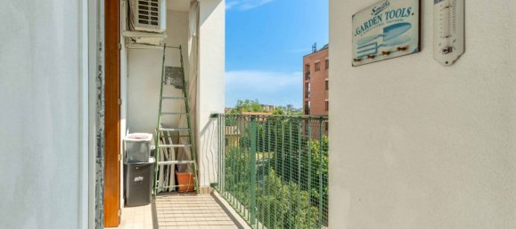 2 bedrooms Apartment in Milan, Italy No. 312498 7