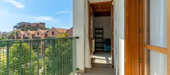 2 bedrooms Apartment in Milan, Italy No. 312498 8