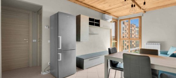 2 bedrooms Apartment in Milan, Italy No. 312498 4