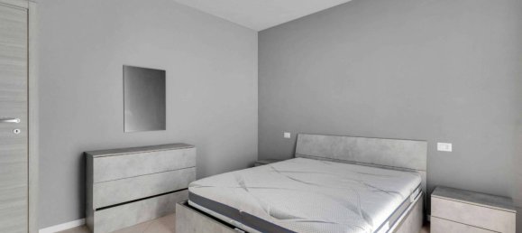 2 bedrooms Apartment in Milan, Italy No. 312498 14