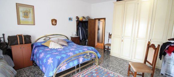 8 rooms House in Montespertoli, Italy No. 48949 16