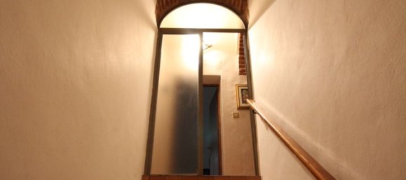 8 rooms House in Montespertoli, Italy No. 48949 10