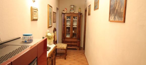 8 rooms House in Montespertoli, Italy No. 48949 20