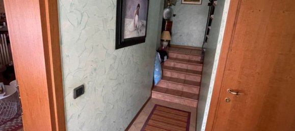 Дом с 4 комнатами в Баньоло Кремаско, Италия № 114593 13