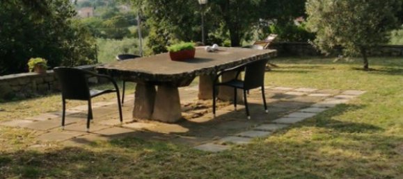 4 bedrooms Villa in Cortona, Italy No. 398 4