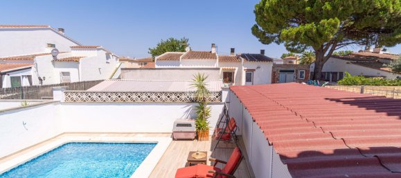 4 bedrooms Castles in Castello d'Empuries, Spain No. 180882 18