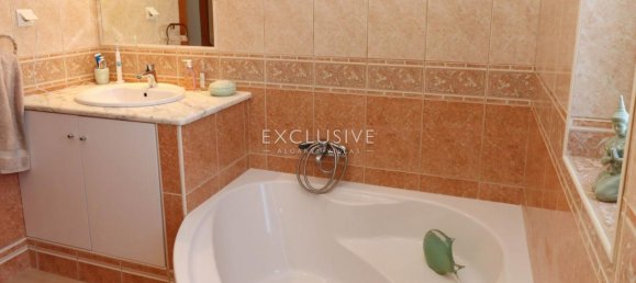 3 Schlafzimmer Villa in Lagoa, Portugal, Nr. 7630 11