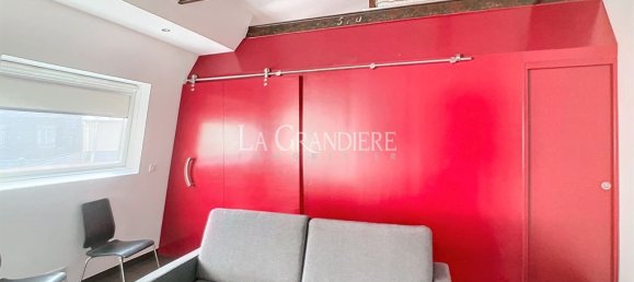 1 bedroom Apartment in Paris, France No. 129370 3