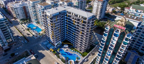 Apartment 4+1 in Mahmutlar, Turkey No. 4820 21