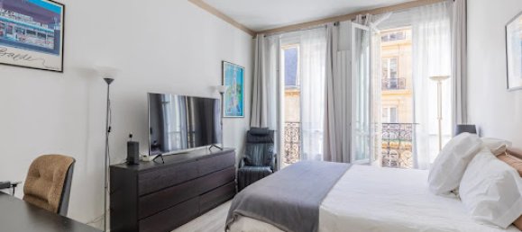 3 bedrooms Apartment in Paris, France No. 105876 11