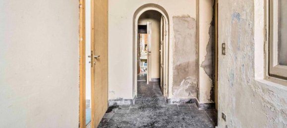 8 rooms Villa in Busto Arsizio, Italy No. 157420 6