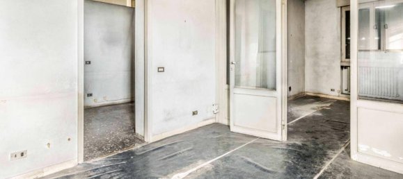 8 rooms Villa in Busto Arsizio, Italy No. 157420 17