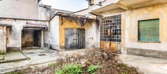 8 rooms Villa in Busto Arsizio, Italy No. 157420 20