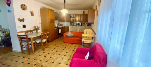 4 rooms Apartment in Manciano, Italy No. 151257 12