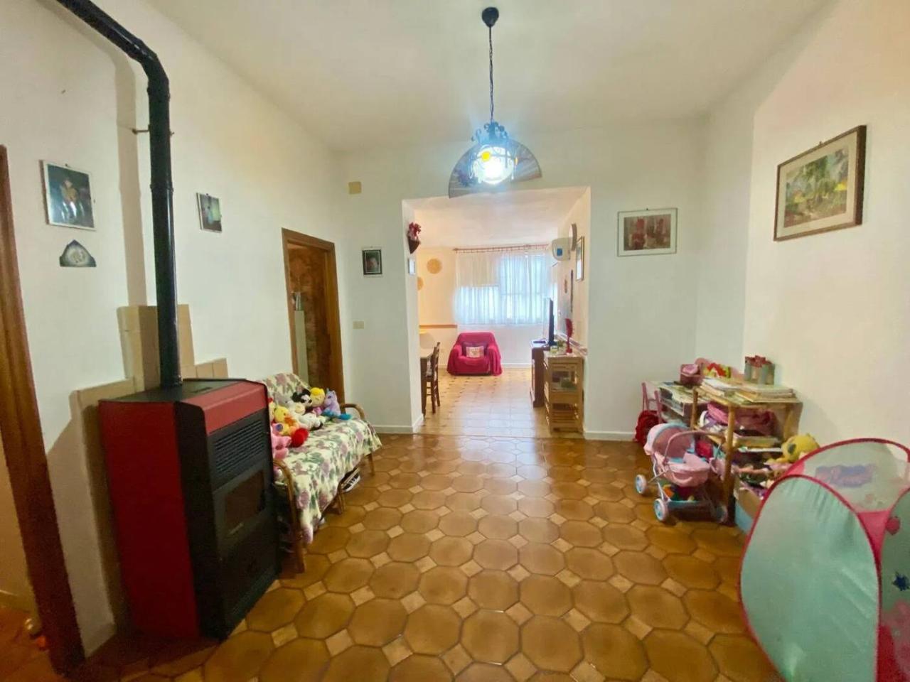 4 rooms Apartment in Manciano, Italy No. 151257