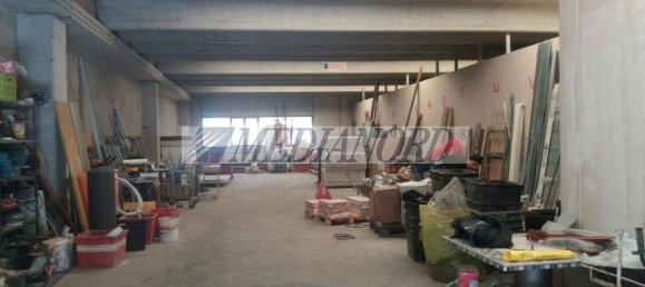 Almacén en Entratico, Italy 481 m² No. 16077 15