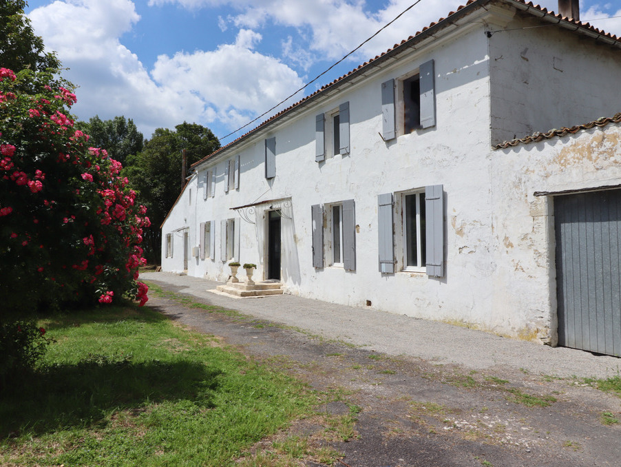 6 Schlafzimmer Haus in Saint-Ciers-du-Taillon, France, Nr. 292597
