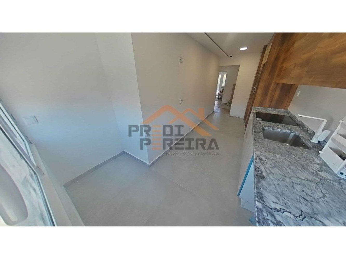 3 Schlafzimmer Wohnung in Odivelas, Portugal, Nr. 255777