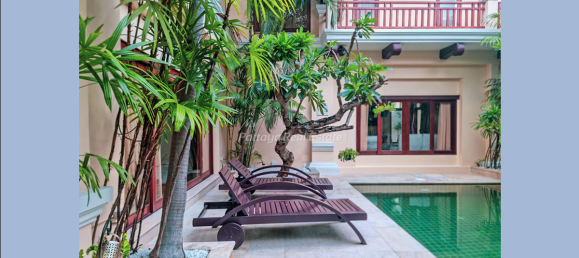 4 bedrooms Cafe / restaurant in Pattaya, Thailand No. 9146 4