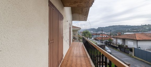 5 bedrooms House in Vila Nova de Famalicao, Portugal No. 172579 7