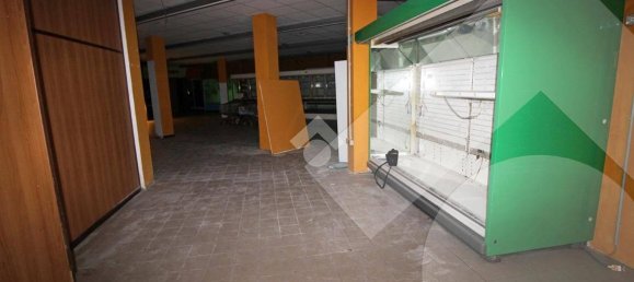 2-Zimmer Gewerbliche Immobilie in Pregnana Milanese, Italy, Nr. 232115 21