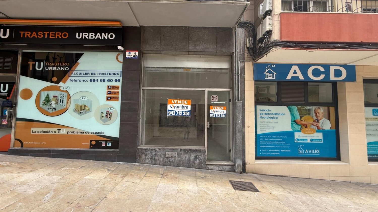 136m² Commercial property in Aviles, Spain No. 250564