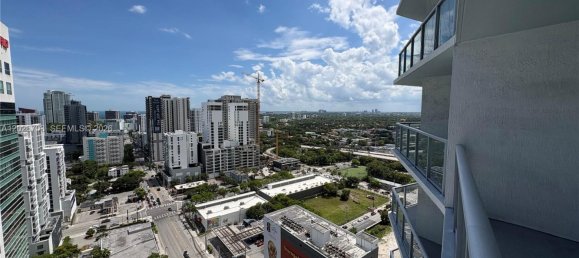 1 dormitorio propiedad comercial en alquiler en Miami, Miami-Dade, Florida, USA № 615240 11