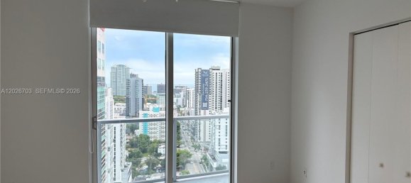 1 dormitorio propiedad comercial en alquiler en Miami, Miami-Dade, Florida, USA № 615240 8