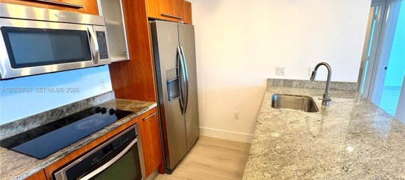 1 dormitorio propiedad comercial en alquiler en Miami, Miami-Dade, Florida, USA № 615240 16