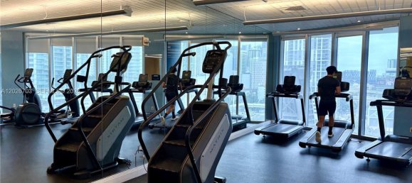1 dormitorio propiedad comercial en alquiler en Miami, Miami-Dade, Florida, USA № 615240 28