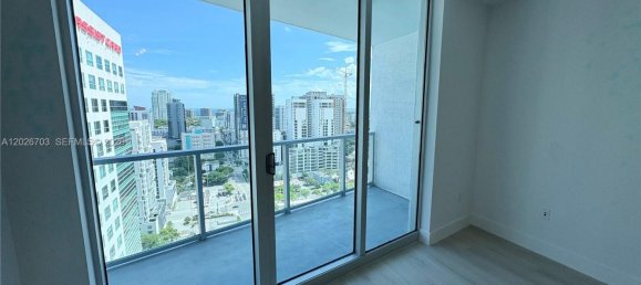 1 dormitorio propiedad comercial en alquiler en Miami, Miami-Dade, Florida, USA № 615240 17