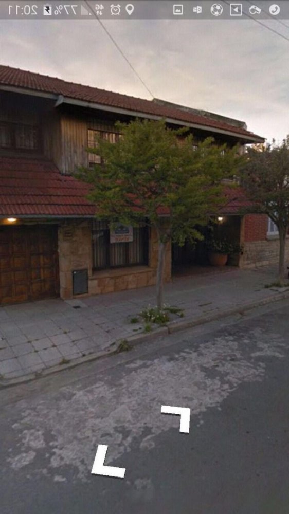 4 bedrooms House in Mar del Plata, Argentina No. 101695