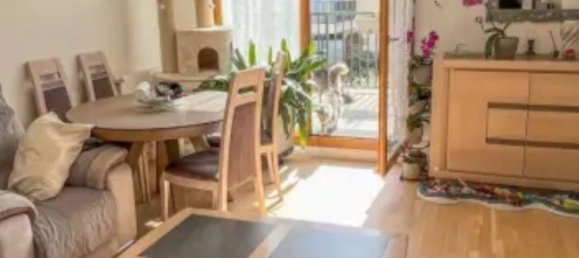 Dúplex de 2 dormitorios en Le Mesnil-Saint-Denis, France No. 354966 5