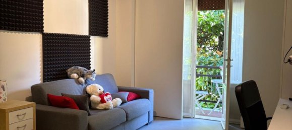 2-salle Appartement à Giussano, Italy No. 334532 5