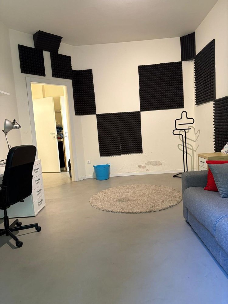 2-salle Appartement à Giussano, Italy No. 334532