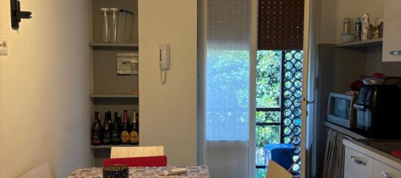 2-salle Appartement à Giussano, Italy No. 334532 8