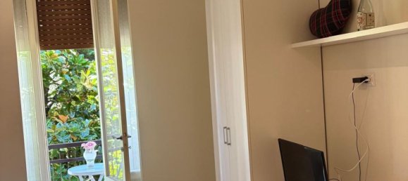 2-salle Appartement à Giussano, Italy No. 334532 4