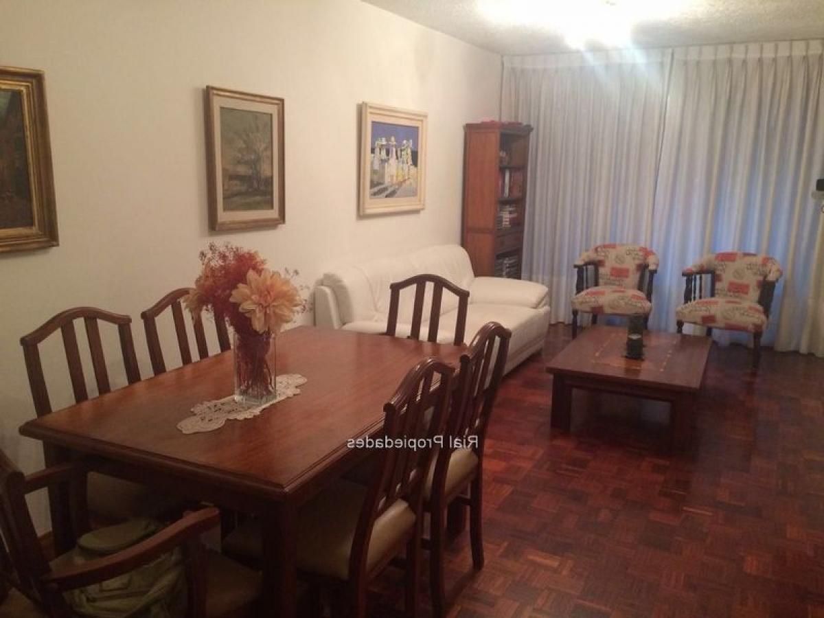 3 bedrooms Apartment in Montevideo, Uruguay No. 3449