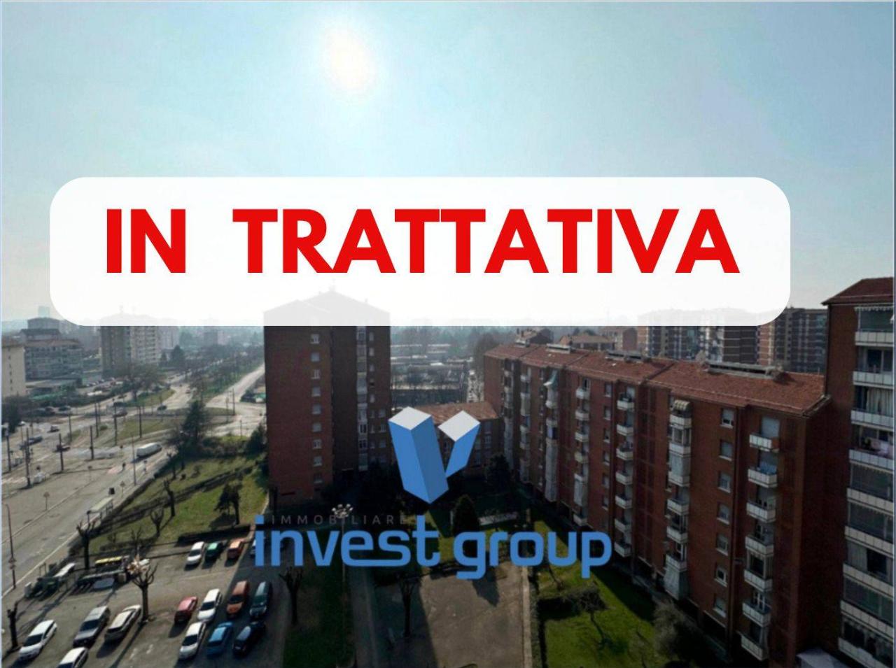 5 rooms Apartment in Turin, Italy No. 230320